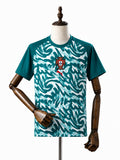 Camisa Seleção Portugal 2 uniforme  2026 frente manequim fundo branco