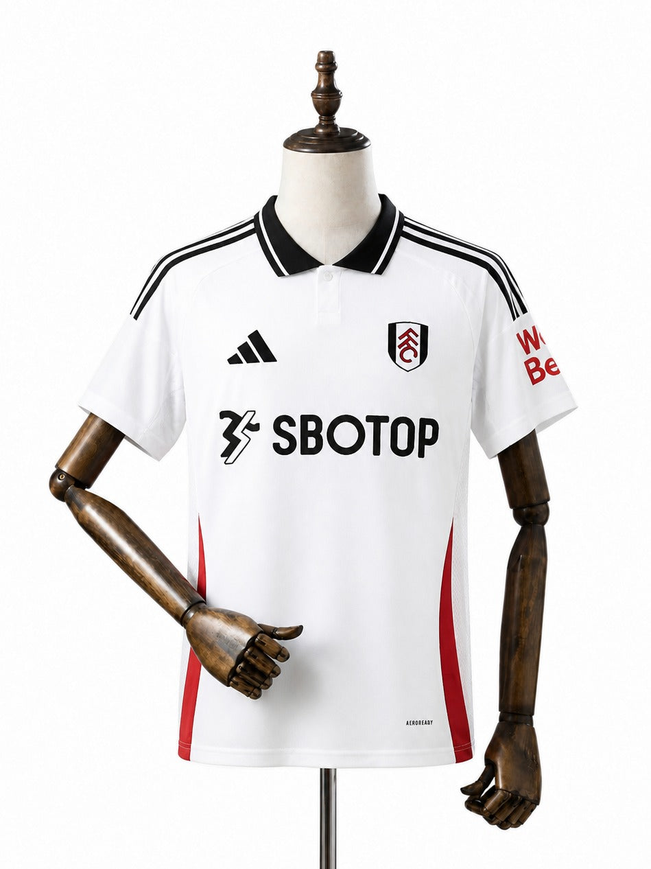 Camisa Fulham - 1º Uniforme Torcedor 2024/25 frente manequim fundo branco