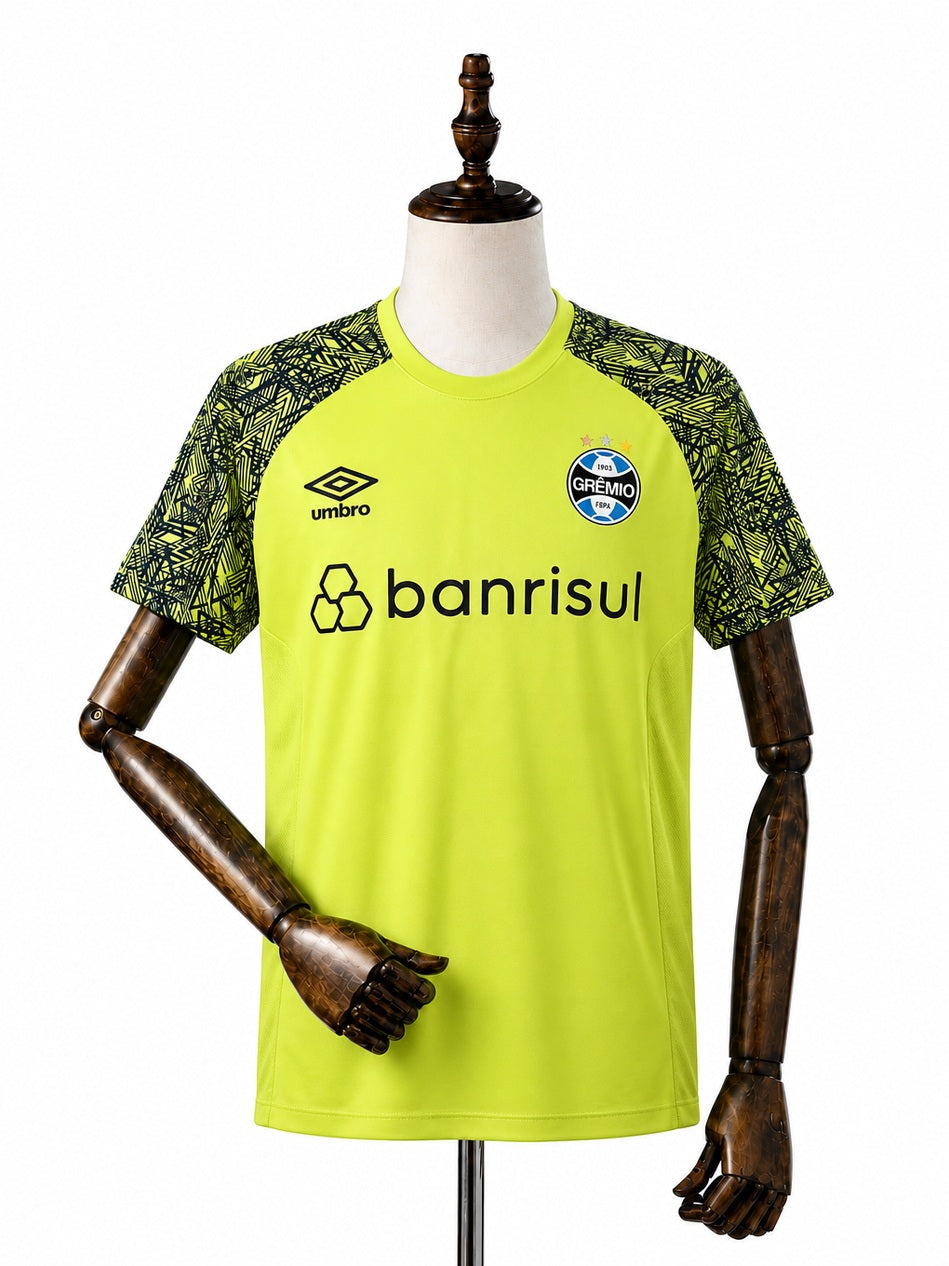 Grêmio Goalkeeper Jersey front wood mannequin white background