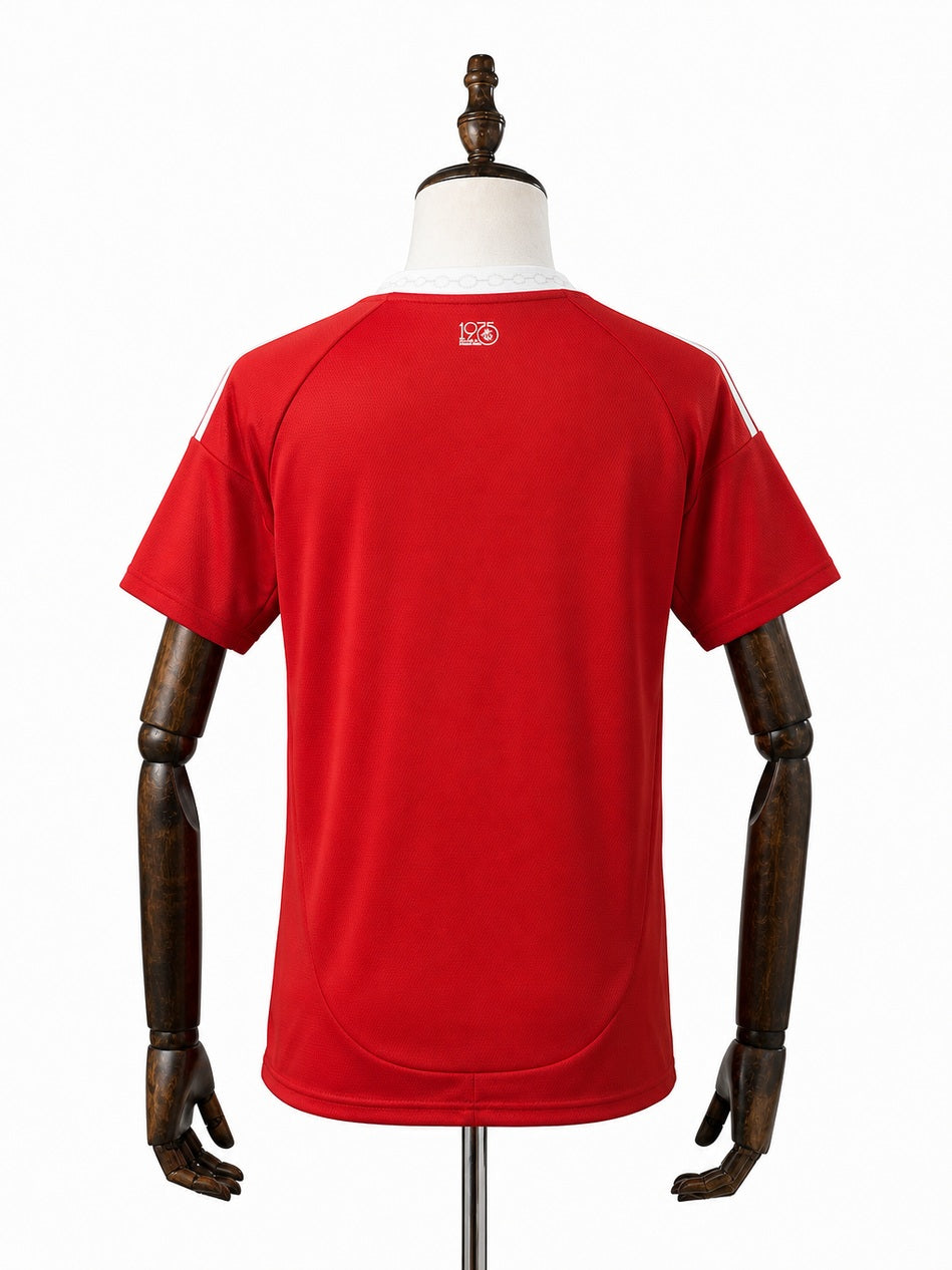 Internacional 25/26 Women Internacional Home red Jersey back wood mannequin white background