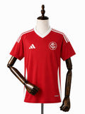 Internacional Home Jersey front wood mannequin white background