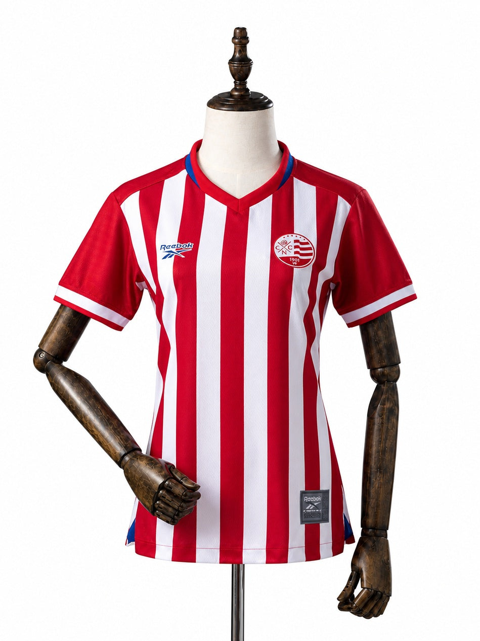 Náutico 26/27 Nautico Home Women Jersey front wood mannequin white background