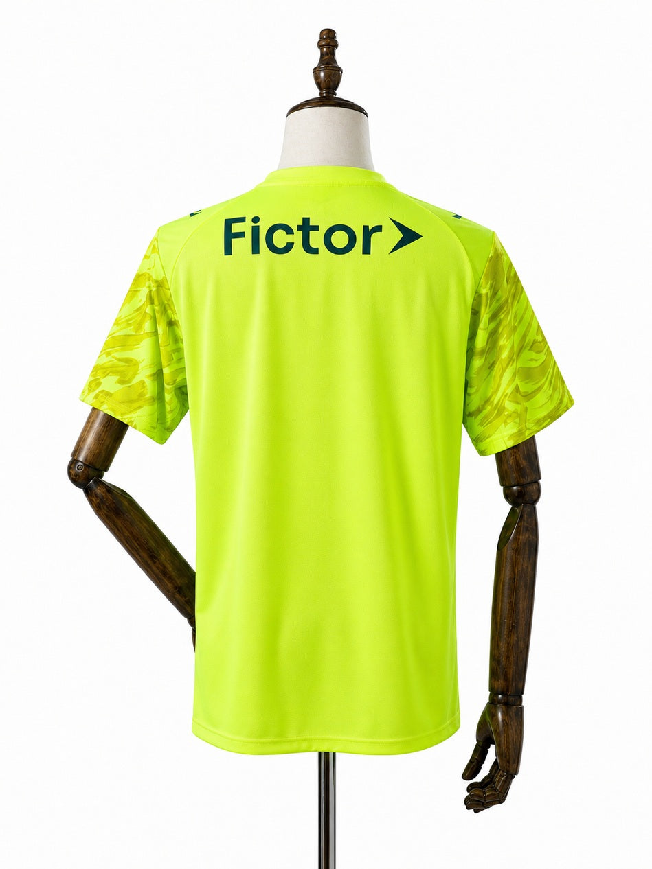 Palmeiras 26/27 GK Third Jersey back wood mannequin white background