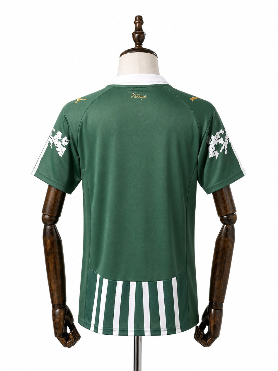 Palmeiras Special Edition green Jersey back wood mannequin white background