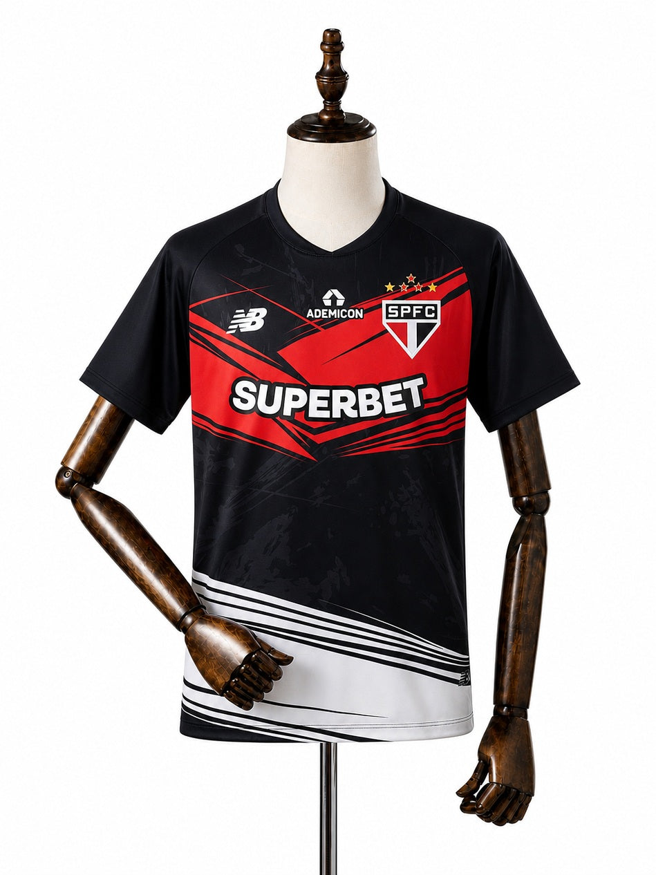 São Paulo Training Clothes Jersey front wood mannequin white background