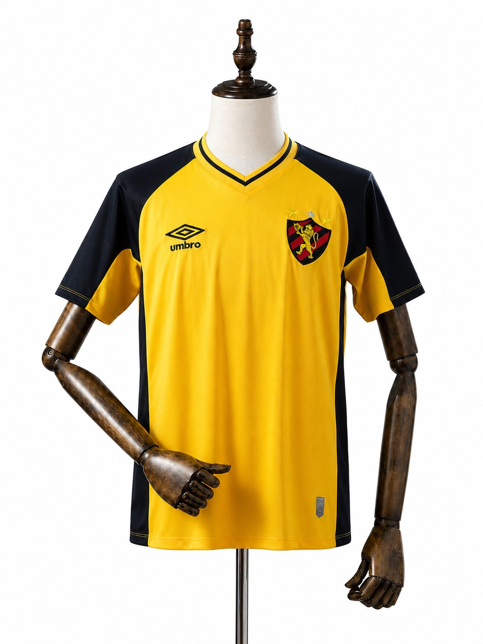 Sport Recife Away Jersey front wood mannequin white background