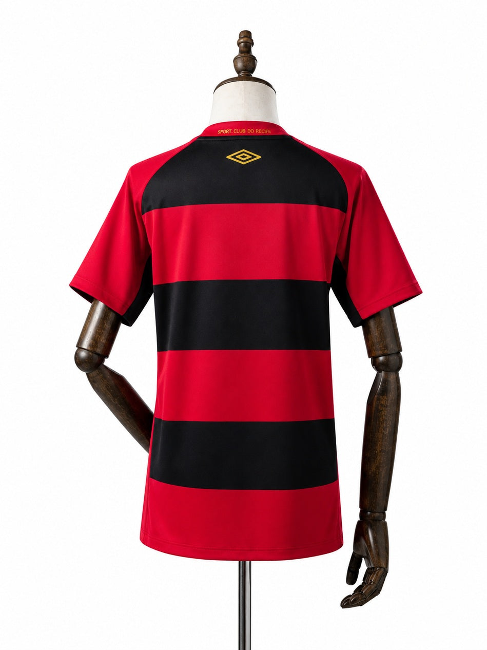 Sport Recife Home Women Jersey back wood mannequin white background