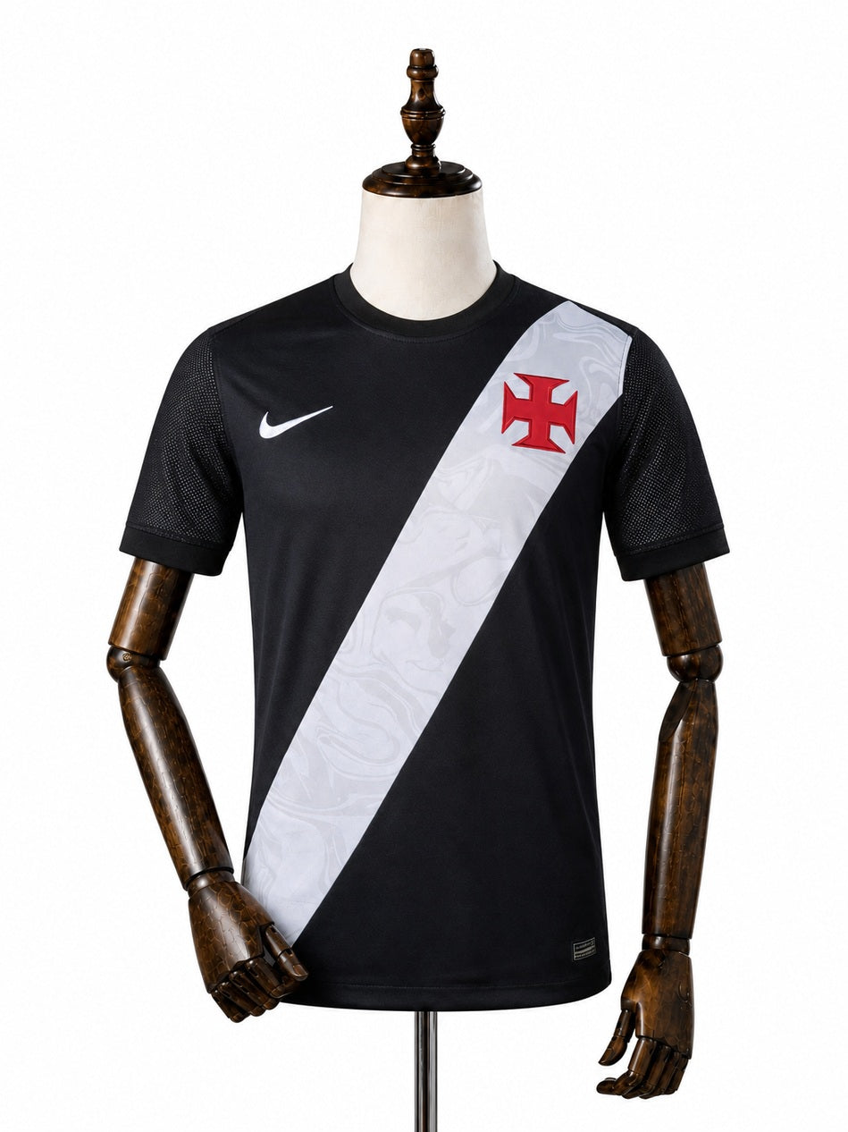 Vasco Home Jersey front wood mannequin white background