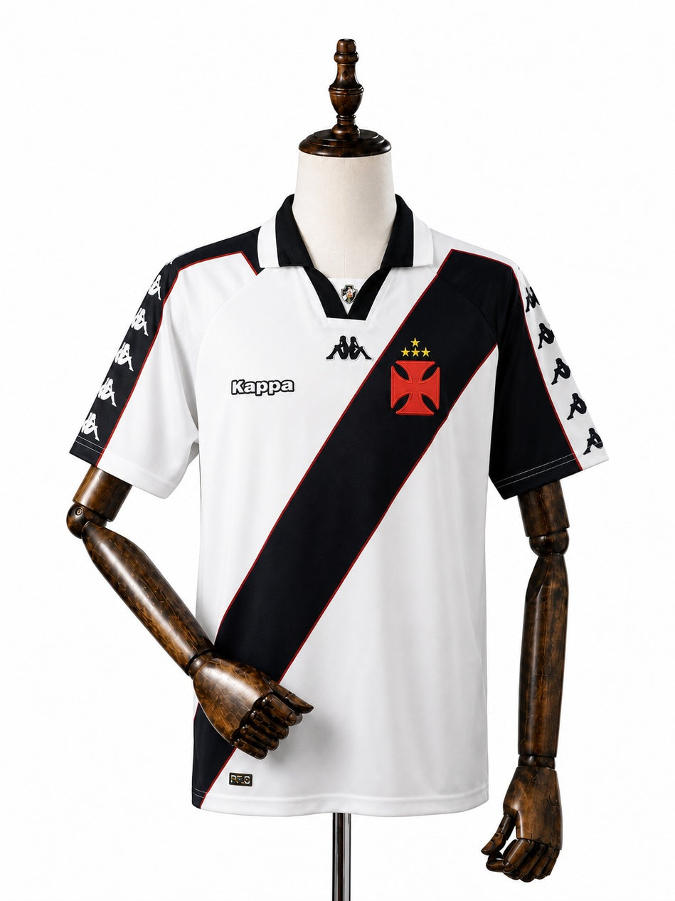 Vasco White Retro Jersey front wood mannequin white background