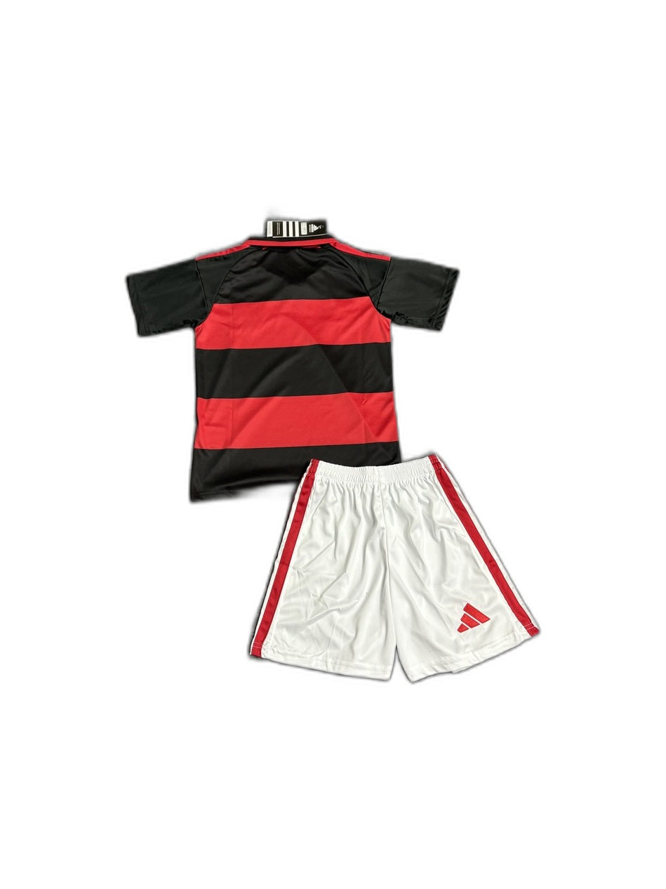 Camisa 2026-27 Flamengo Home Infantil verso fundo branco