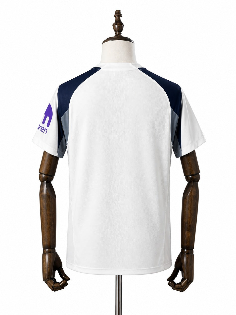 Camisa Tottenham Hotspur - 1º Uniforme Torcedor 2025/26 verso manequim fundo branco