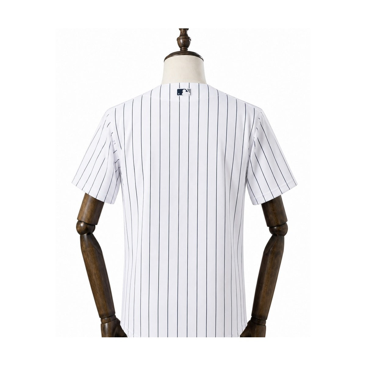 New York Yankees MLB – Camisa Oficial Primeira (Home) verso manequim fundo branco