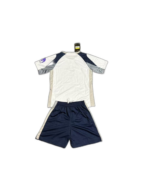 Camisa 2025-26 Tottenham Hotspur Home Infantil verso fundo branco