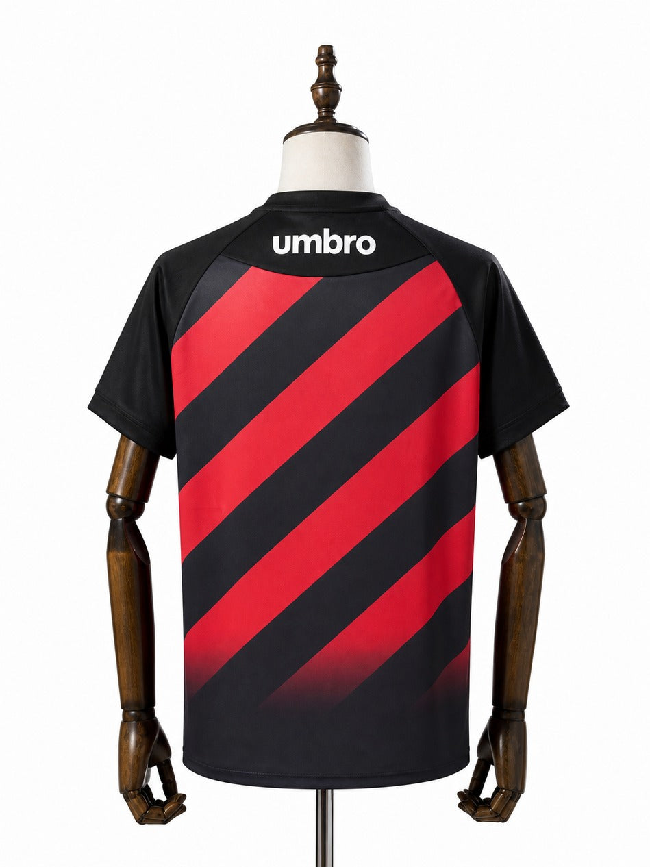 Camisa Athletico-PR – 1º Uniforme Jogador 2026/2027 verso manequim fundo branco padronizada