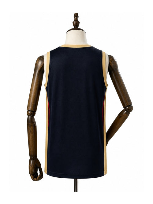 Camiseta NBA New Orleans Pelicans - 2ª Camisa (Away) verso manequim fundo branco padronizada