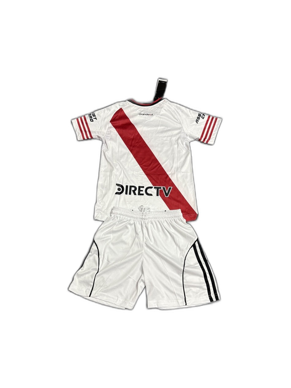 Camisa 2025-26 River Plate Home Infantil verso fundo branco