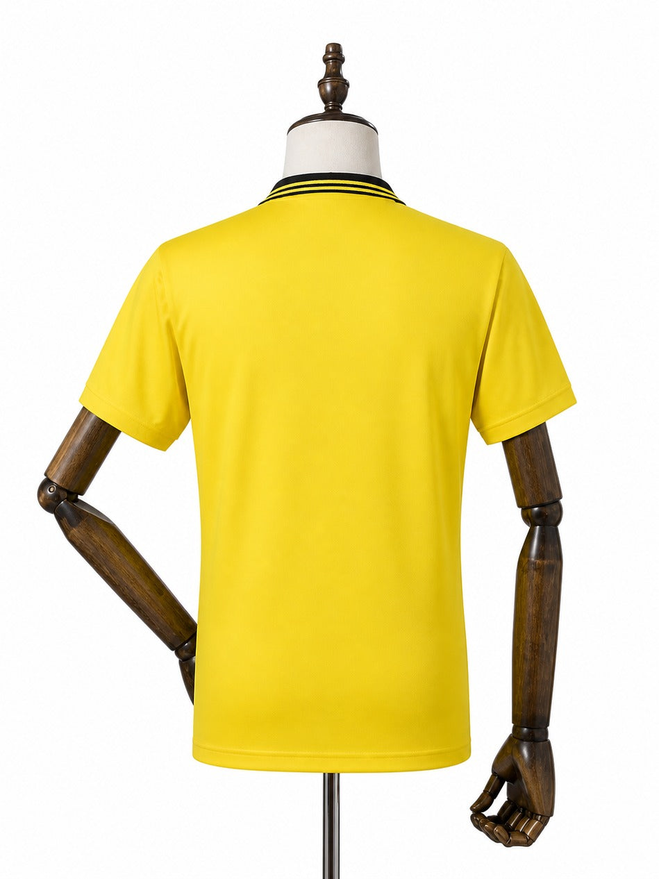 Camisa Columbus Crew - 1º Uniforme Torcedor 2026 verso manequim fundo branco