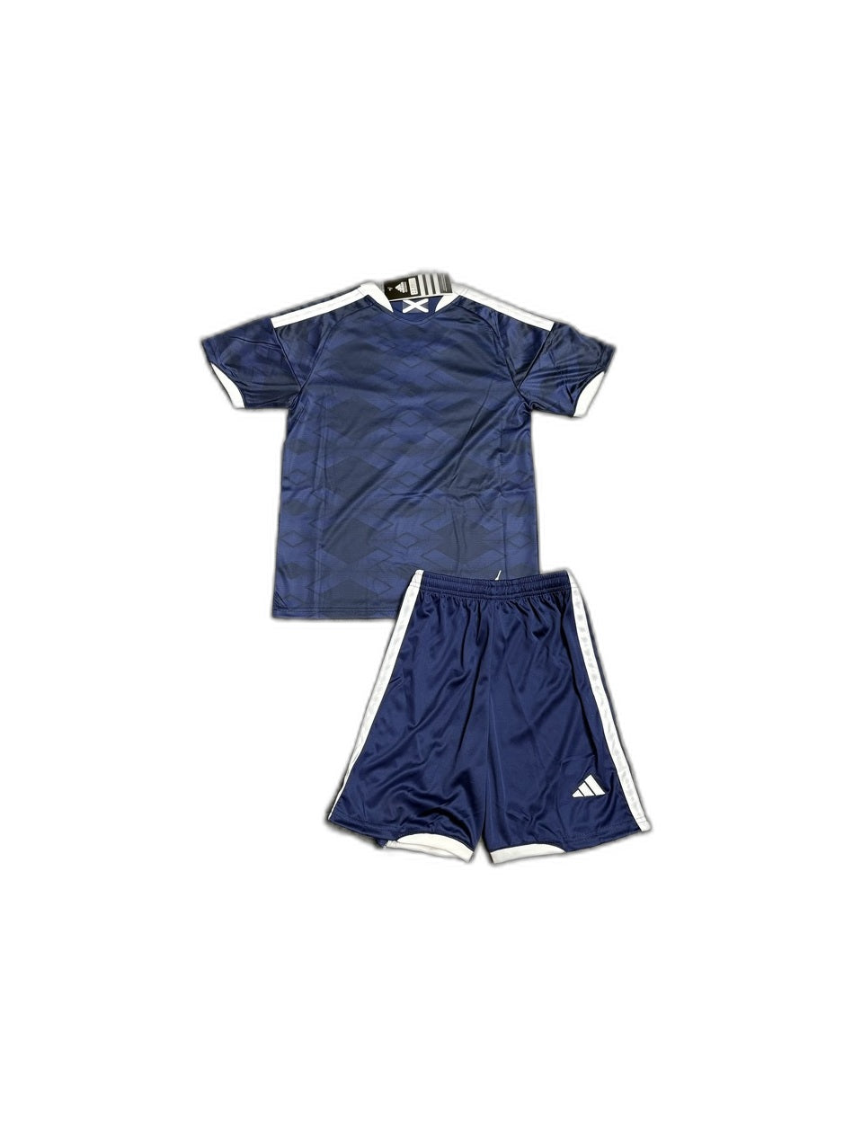 Camisa 2026 Scotland Home Infantil verso fundo branco