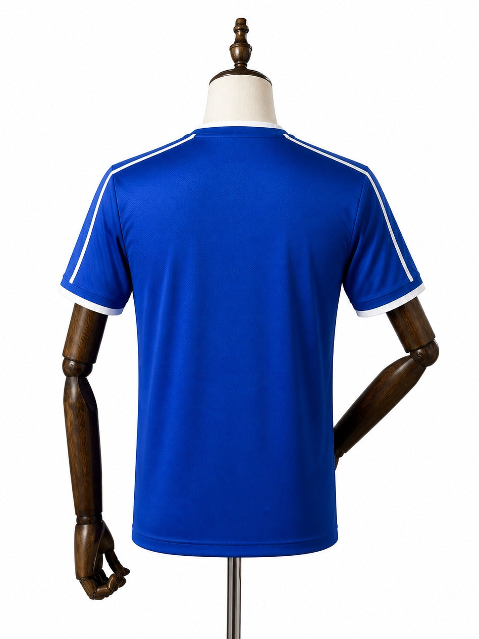 Camisa Seleção Brasileira Retrô Azul 1998 verso manequim fundo branco