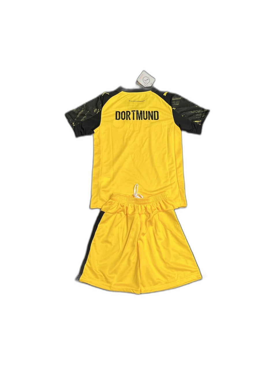 Camisa 2025-26 Dortmund Home Infantil verso fundo branco