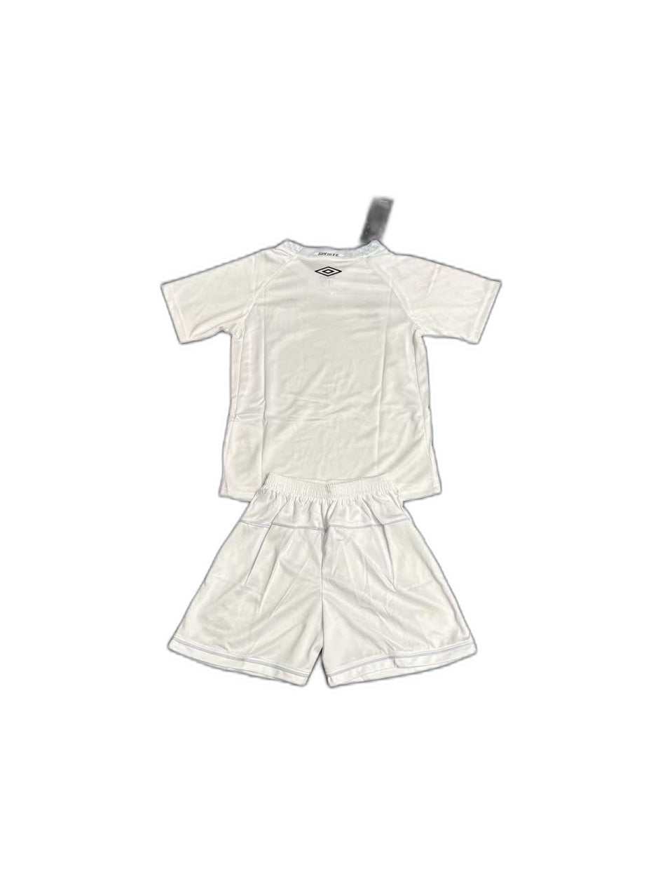 Camisa 2025-26 Santos Home Infantil verso fundo branco