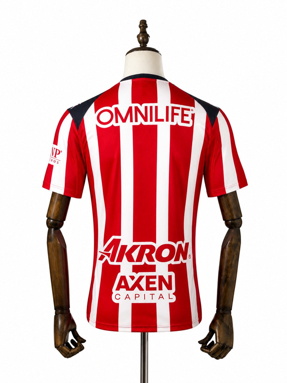 Camisa Chivas Guadalajara - 1º Uniforme Torcedor 2025/2026 verso manequim fundo branco