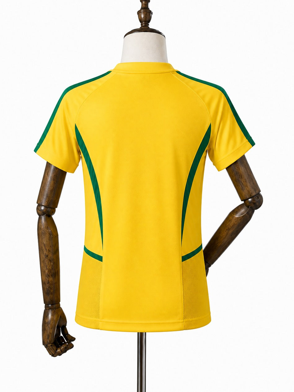 Camisa Seleção Brasileira Feminina Amarela 2002 verso manequim fundo branco