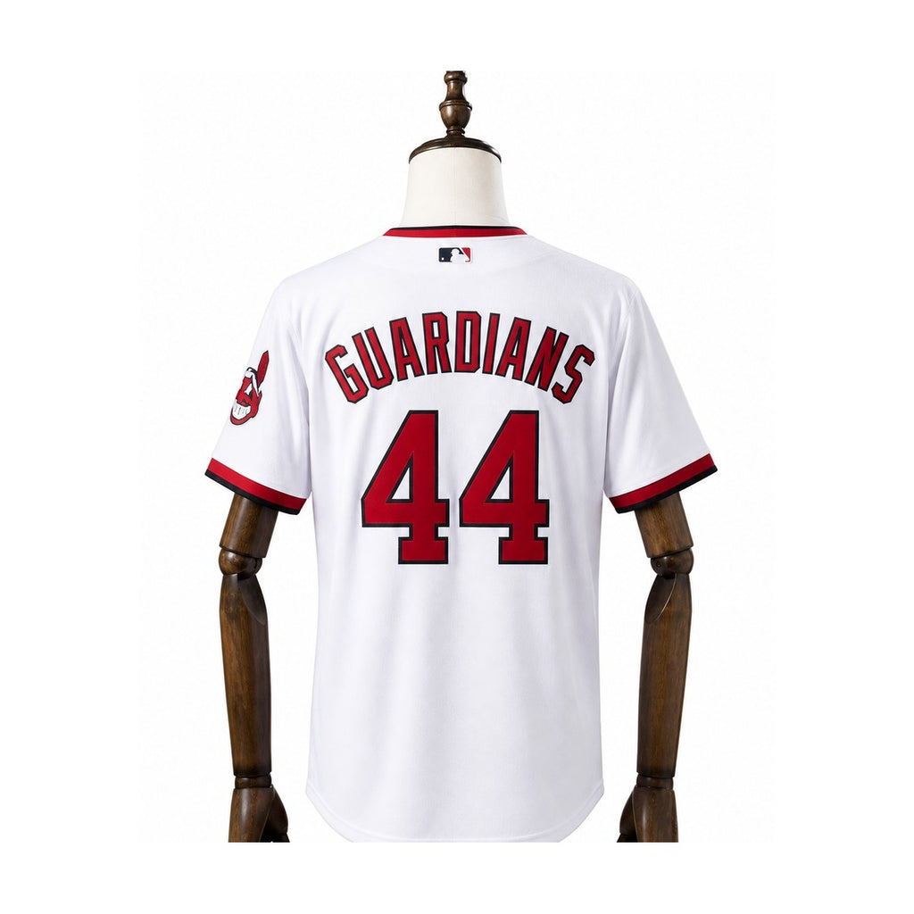 Cleveland Guardians MLB – Camisa Oficial Primeira (Home) verso manequim fundo branco