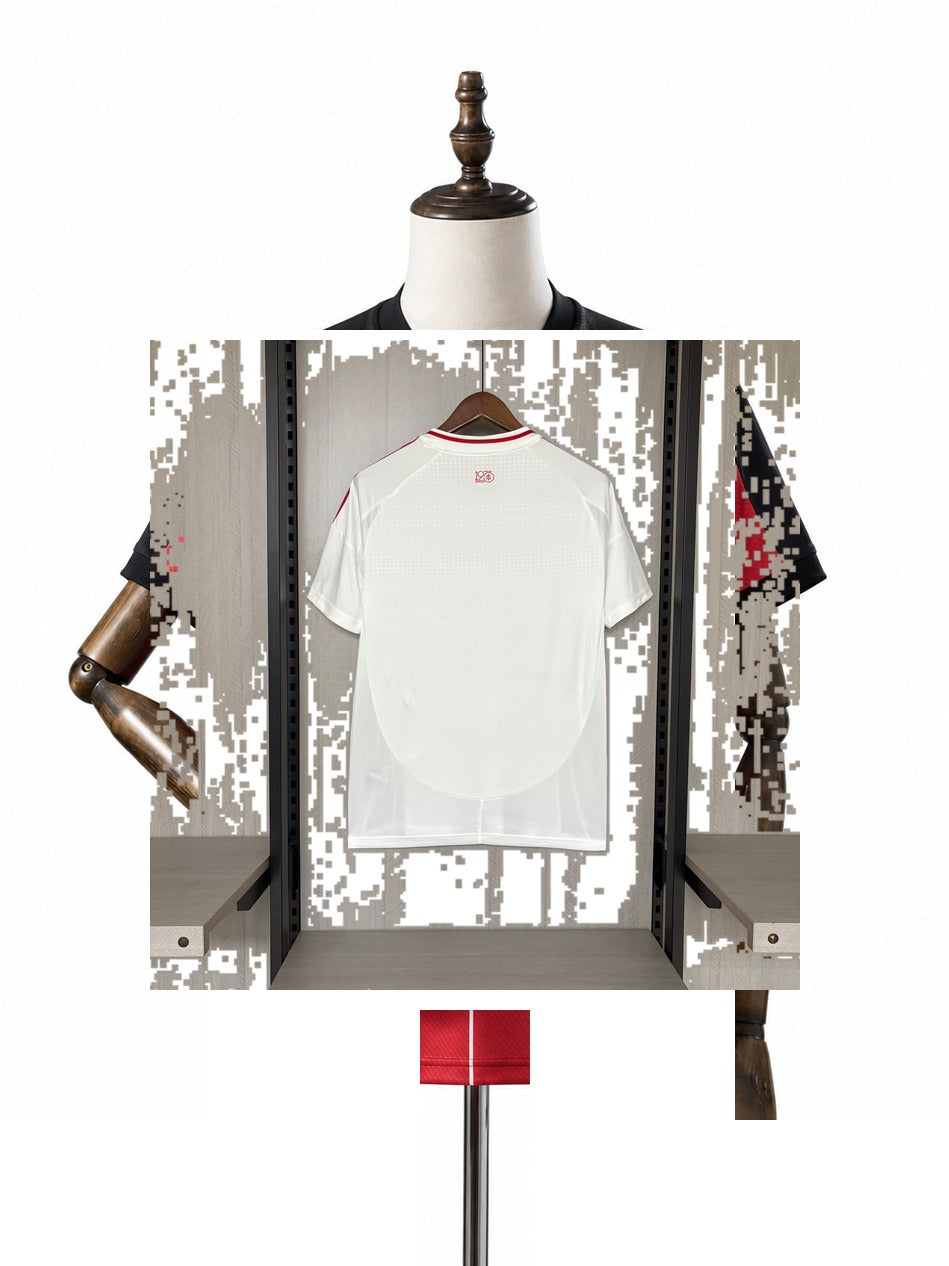 Camisa Internacional – 2º Uniforme Jogador 2026/2027 verso manequim fundo branco