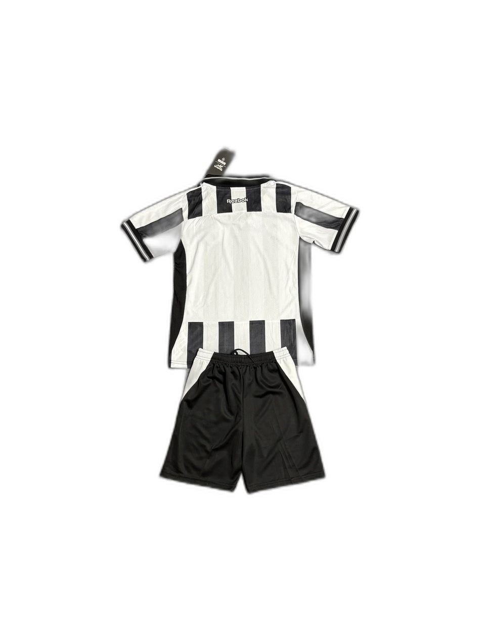 Camisa 2025-26 Botafogo Home Infantil verso fundo branco