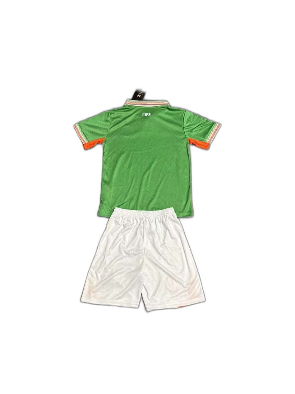 Camisa 2025-26 Ireland Home Infantil verso fundo branco