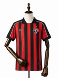 Vitória 25/26 Vitoria Home Jersey front wood mannequin white background