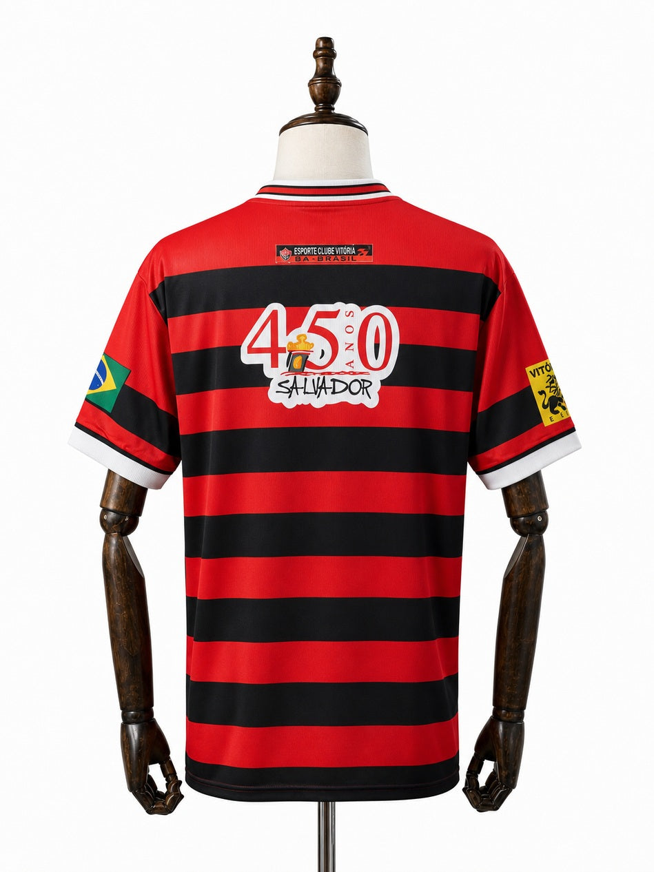 Vitória 96/97 Vitoria Home Retro Jersey back wood mannequin white background